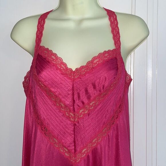 Vtg 70s Formfit Rogers fuchsia pink nylon nightgown & robe set - Picture 6 of 12